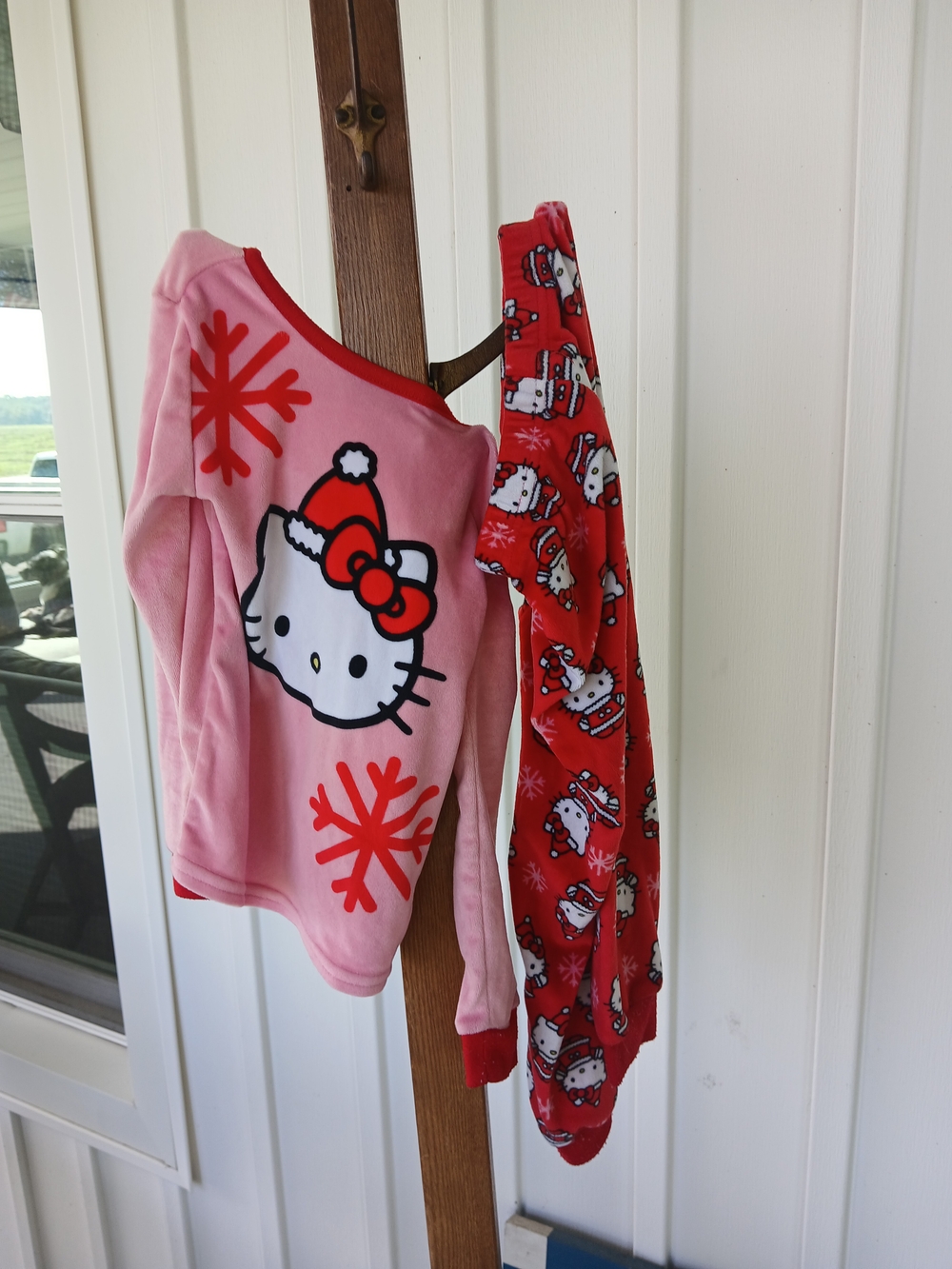 Hello Kitty Pink and Red Snowflake Pajama Set